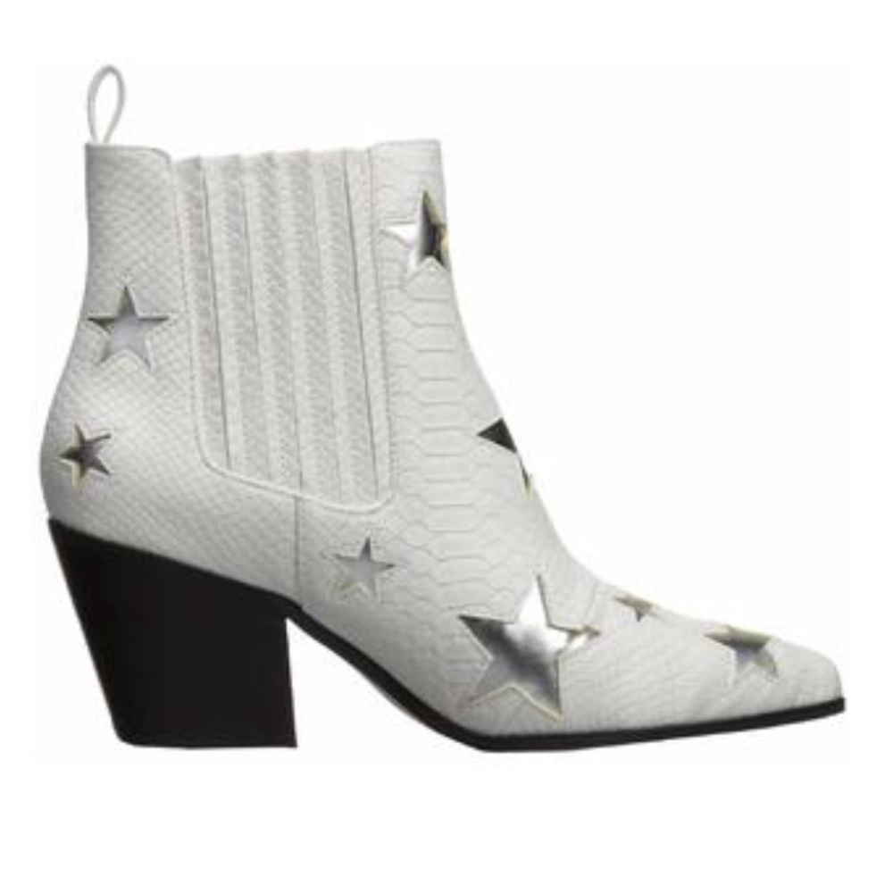 BETSEY JOHNSON star boots 8.5